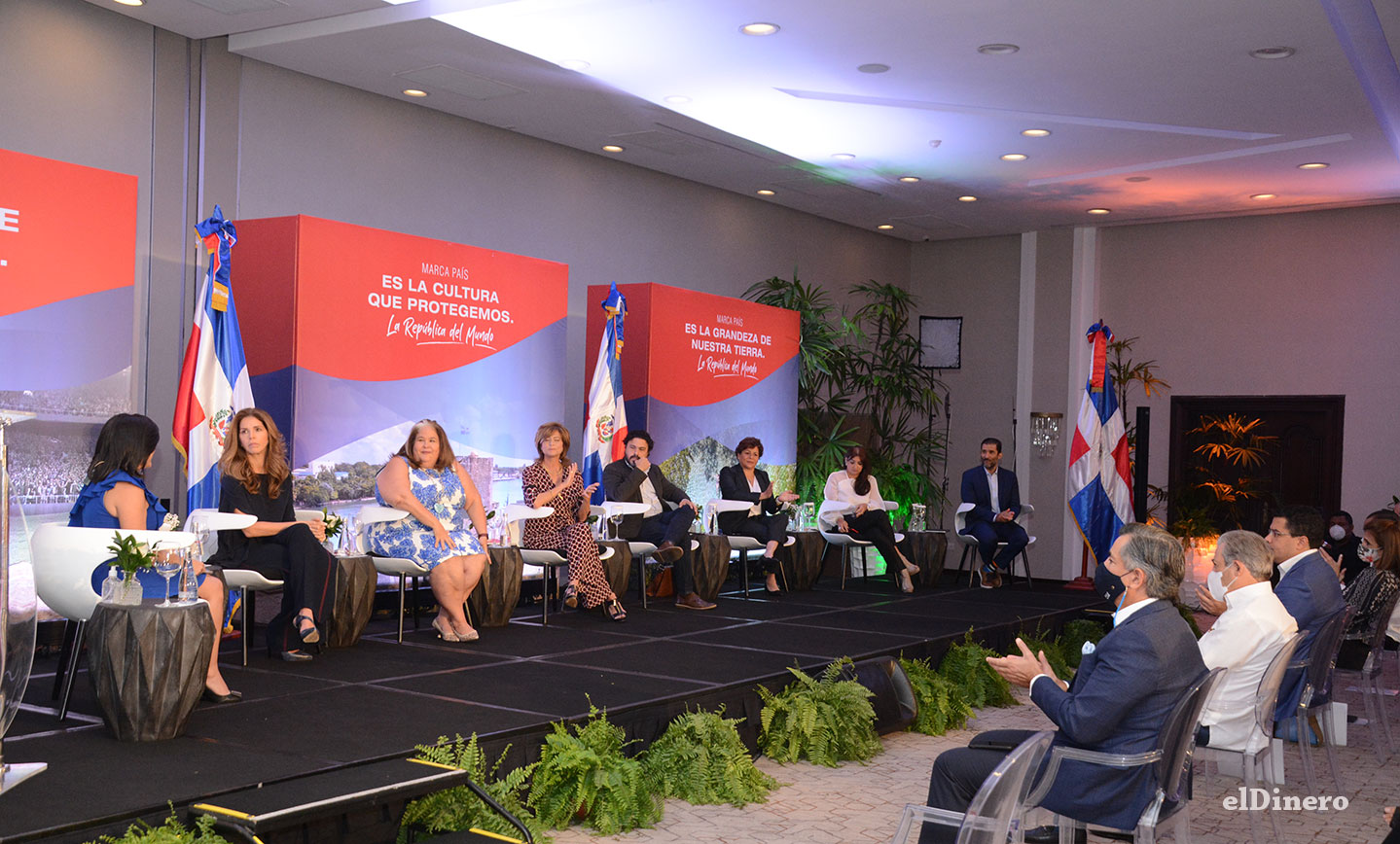 La Marca País RD otra vez es noticia - Visitantes